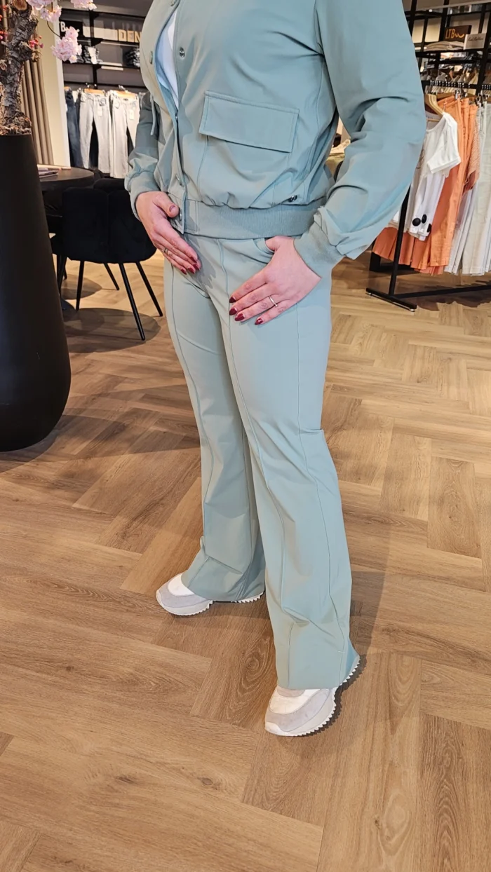 Triple Nine Broek Flared groen