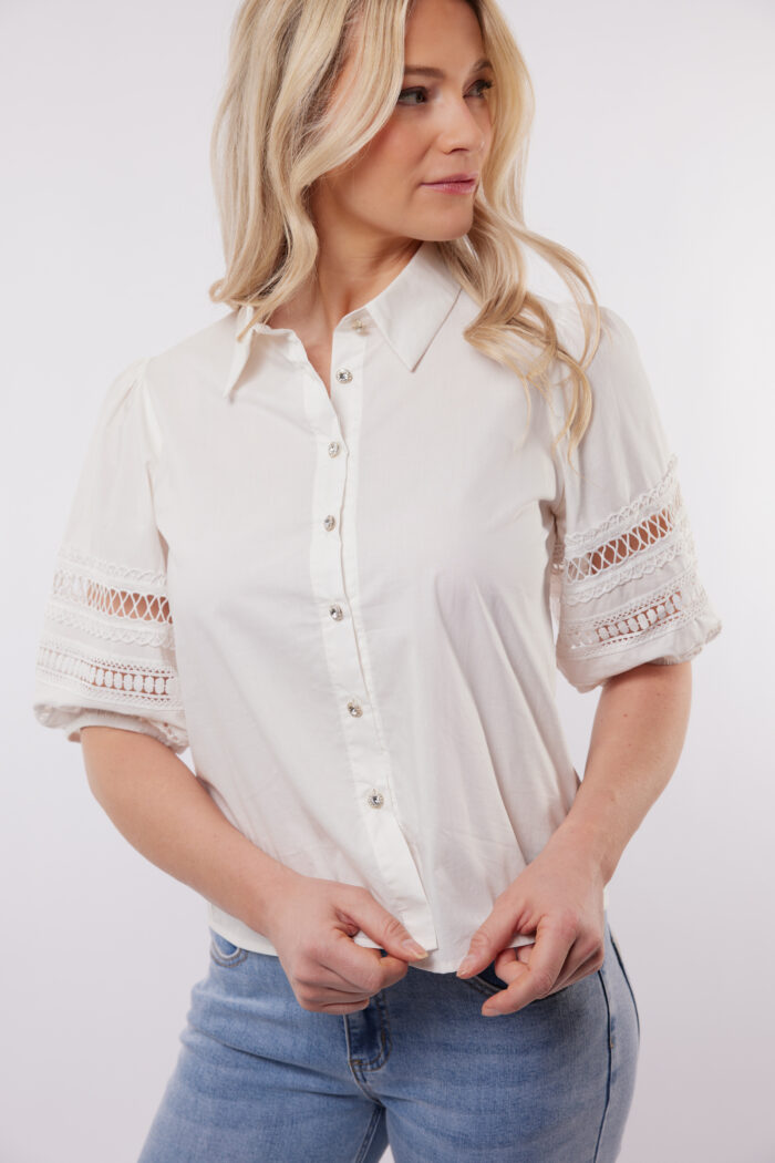 C&S Santa cruz blouse off white