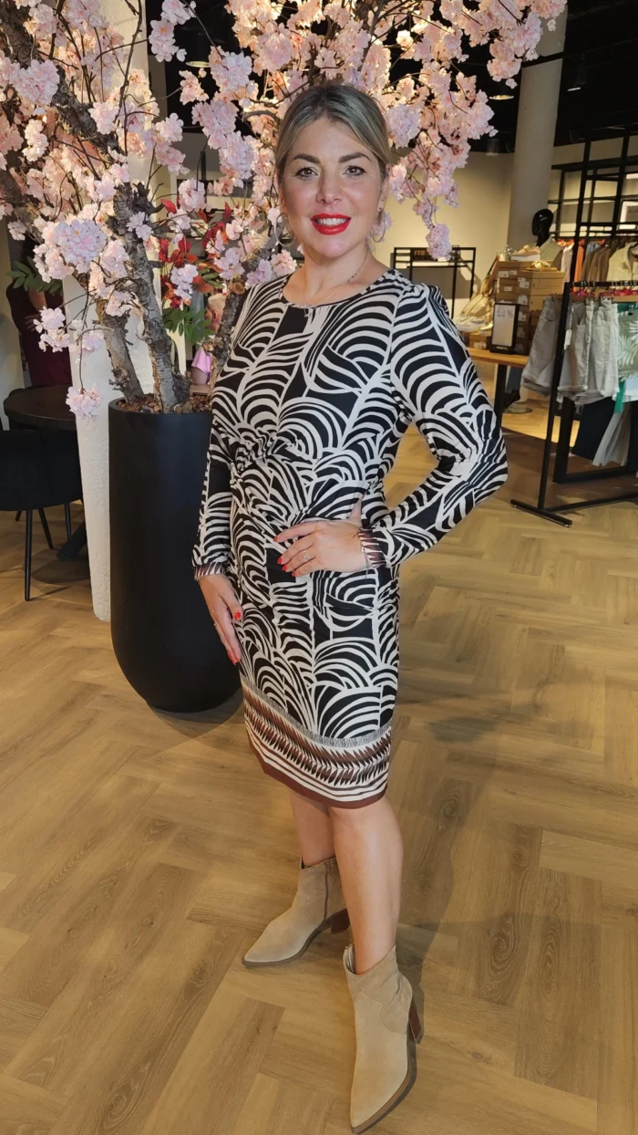 Kdesign B320 jurk met design