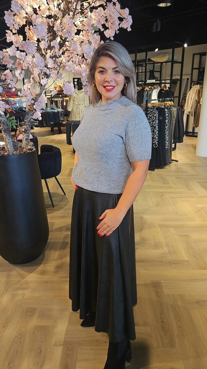 Triple nine leather look rok zwart