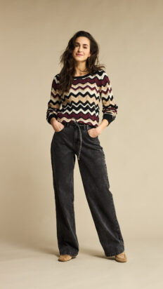 Red Button Fanny Stripe