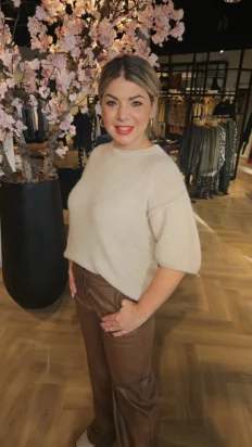 Triple Nine Alpaca trui met naad Beige