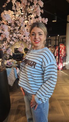 Amour trui met streep blauw-bruin