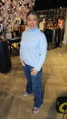 Senorita trui met hartjes licht blauw