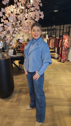 Senorita boucle gilet licht blauw