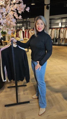 Senorita Turtle col zwart