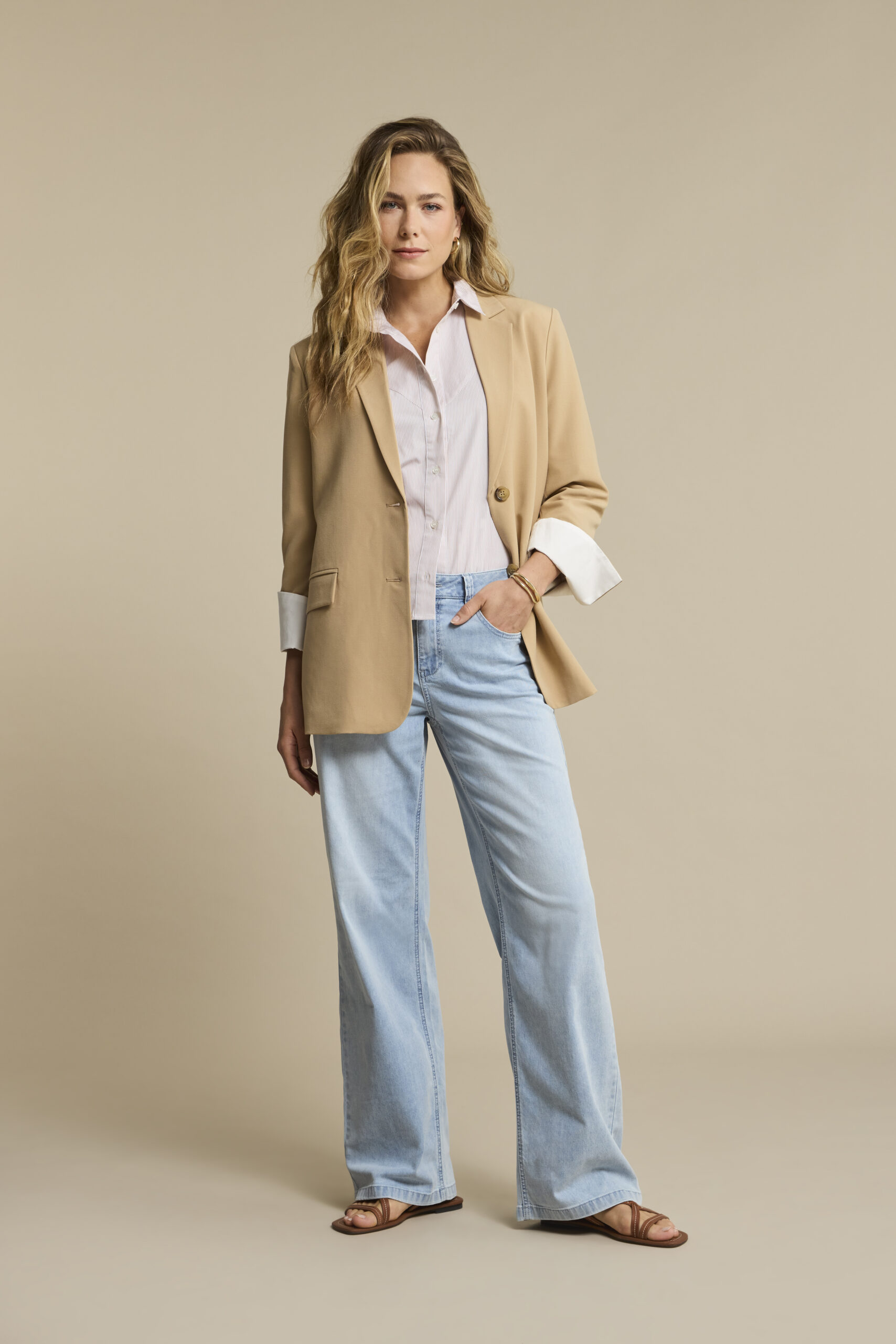 Red Button Colette & Belt white bleach