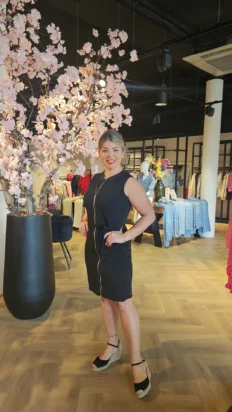 Triple Nine Jurk zwart met een rits