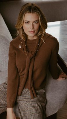 C&S Kimmie trui dark walnut