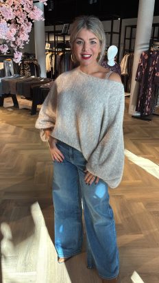 Triple Nine Amanda trui Beige